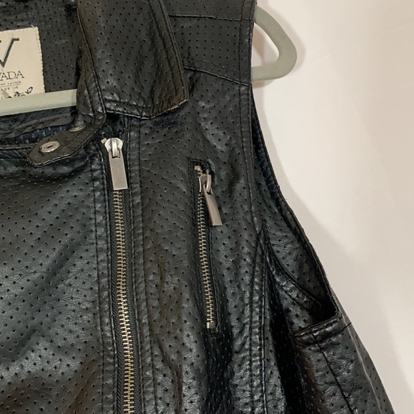 Nevada Faux Leather Style Vest Jacket - Picture 4 of 9